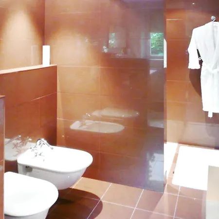 Maison Spacieuse Avec Piscine Au Coeur De Casa vacanze *