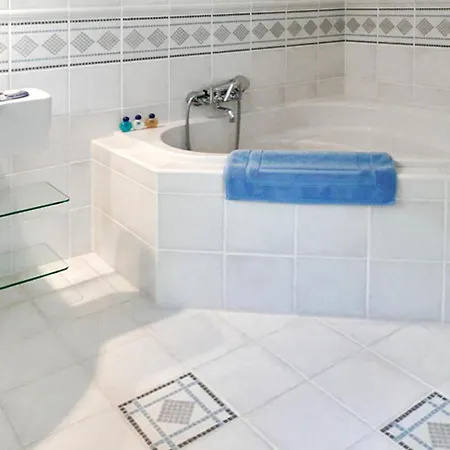 Maison Spacieuse Avec Piscine Au Coeur De Holiday home *