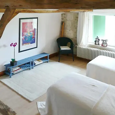 Maison Spacieuse Avec Piscine Au Coeur De Holiday home